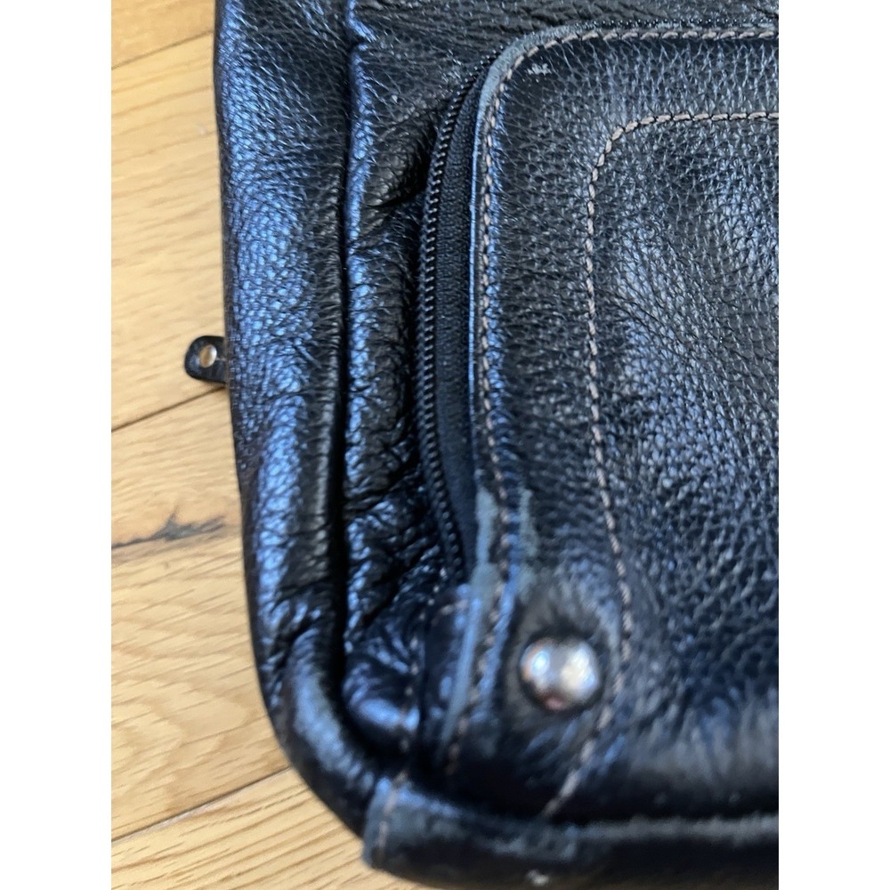Pelle Studio black  Leather Backpack with Front Zip Pocket - Picture 4 of 6